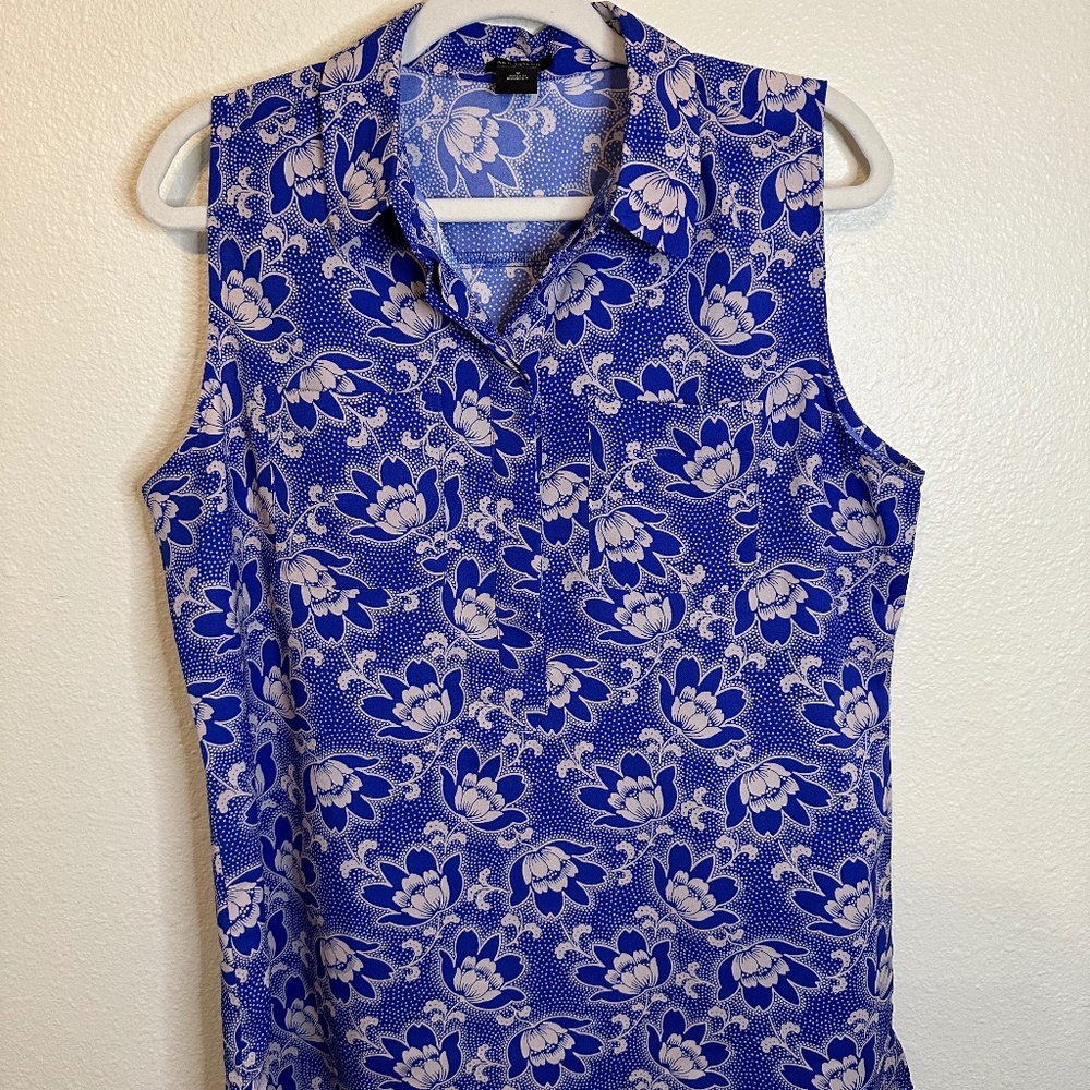 Ann Taylor Floral Sleeveless Top Sz. M